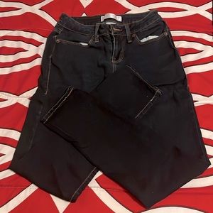 Juniors blue jeans